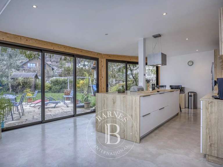 Appartement Divonne-les-Bains - 4 chambres - 225m²