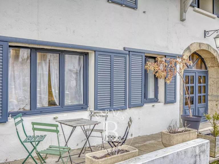 Appartement Divonne-les-Bains - 4 chambres - 225m²