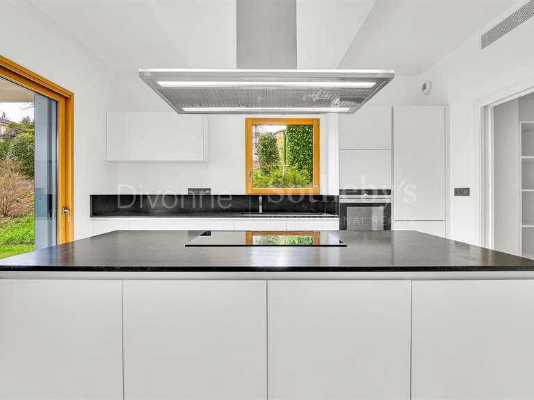 Appartement Divonne-les-Bains - 5 chambres - 268m²