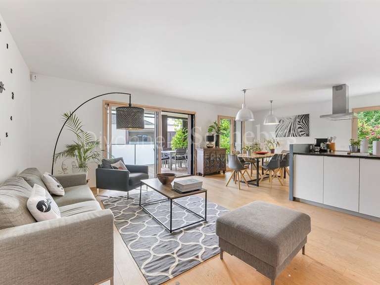 Appartement Divonne-les-Bains - 3 chambres - 102m²