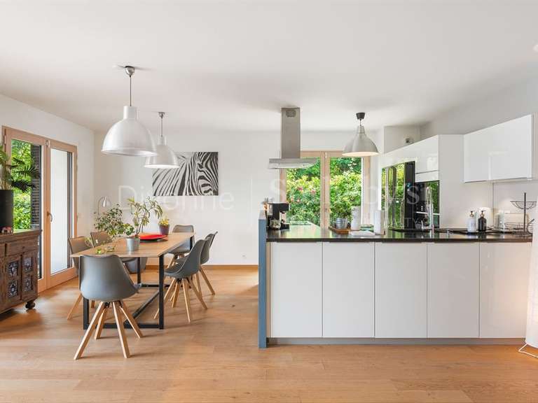 Appartement Divonne-les-Bains - 3 chambres - 102m²