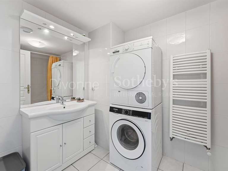 Apartment Divonne-les-Bains - 4 bedrooms - 187m²