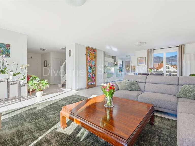 Apartment Divonne-les-Bains - 4 bedrooms - 187m²