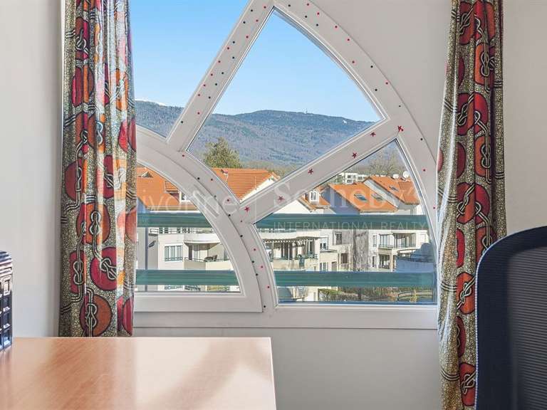 Apartment Divonne-les-Bains - 4 bedrooms - 187m²