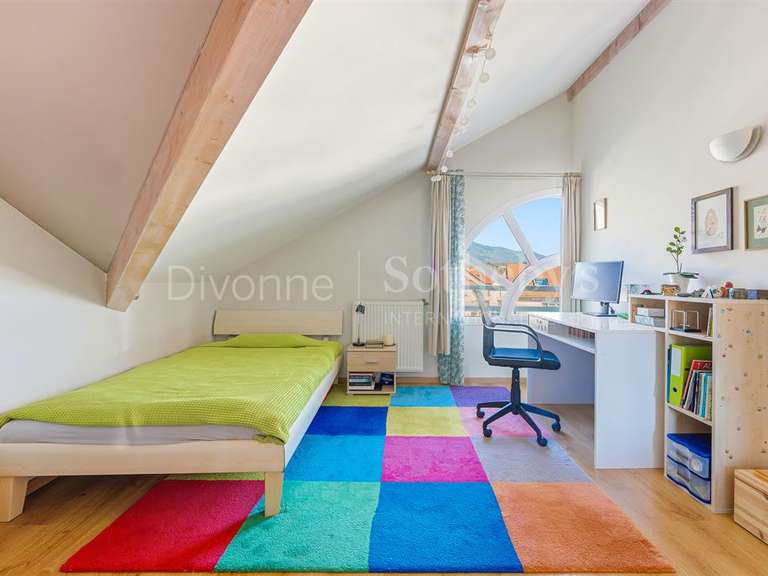 Apartment Divonne-les-Bains - 4 bedrooms - 187m²