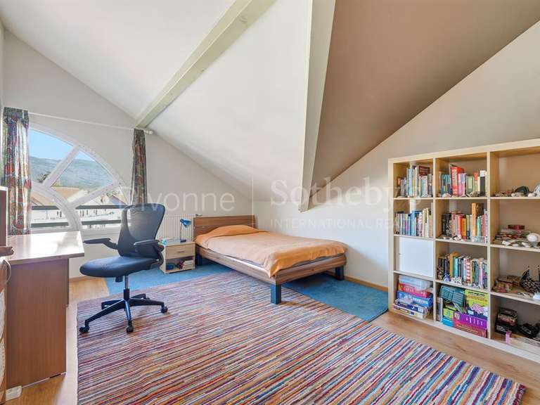 Apartment Divonne-les-Bains - 4 bedrooms - 187m²