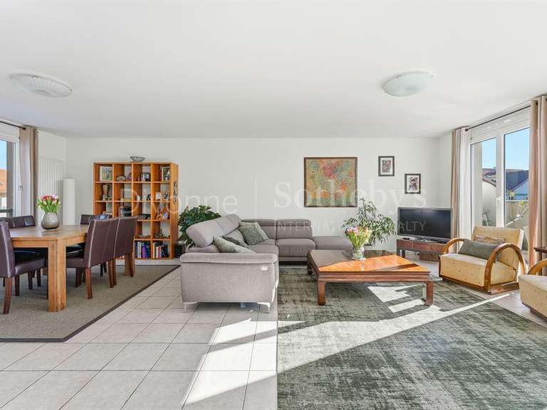 Apartment Divonne-les-Bains - 4 bedrooms - 187m²