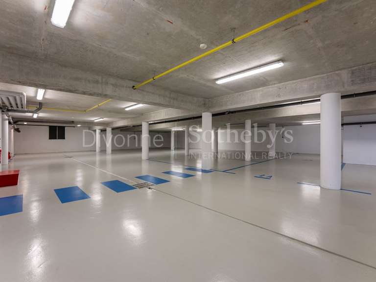 Appartement Divonne-les-Bains - 5 chambres - 291m²