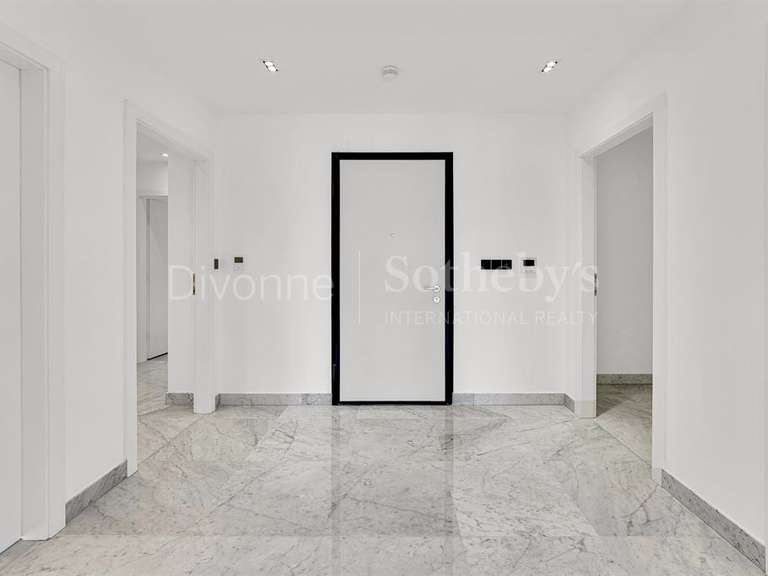 Appartement Divonne-les-Bains - 5 chambres - 291m²