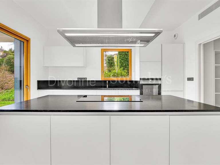 Appartement Divonne-les-Bains - 5 chambres - 268m²