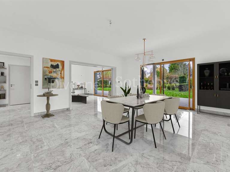 Appartement Divonne-les-Bains - 5 chambres - 268m²