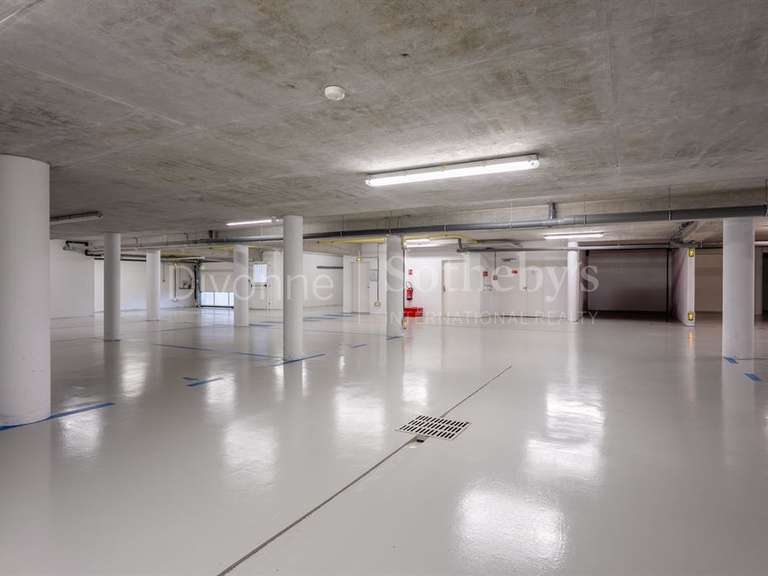 Appartement Divonne-les-Bains - 5 chambres - 268m²