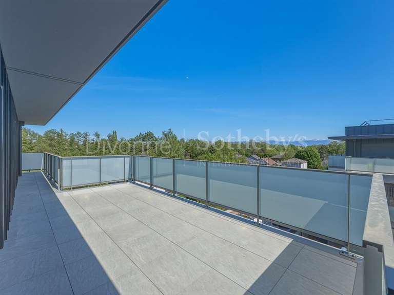 Appartement Divonne-les-Bains - 4 chambres - 128m²