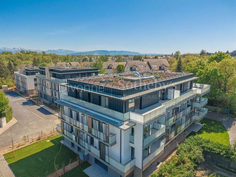 Appartement Divonne-les-Bains - 4 chambres - 128m²