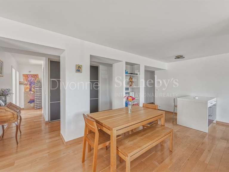 Appartement Divonne-les-Bains - 4 chambres - 146m²