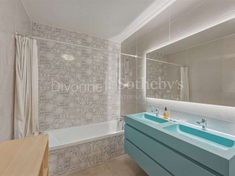 Appartement Divonne-les-Bains - 3 chambres - 94m²