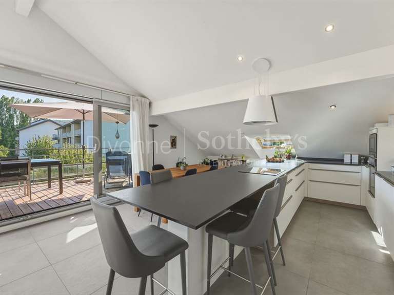 Appartement Divonne-les-Bains - 5 chambres - 152m²