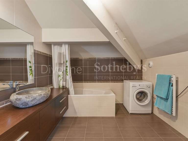 Appartement Divonne-les-Bains - 5 chambres - 152m²