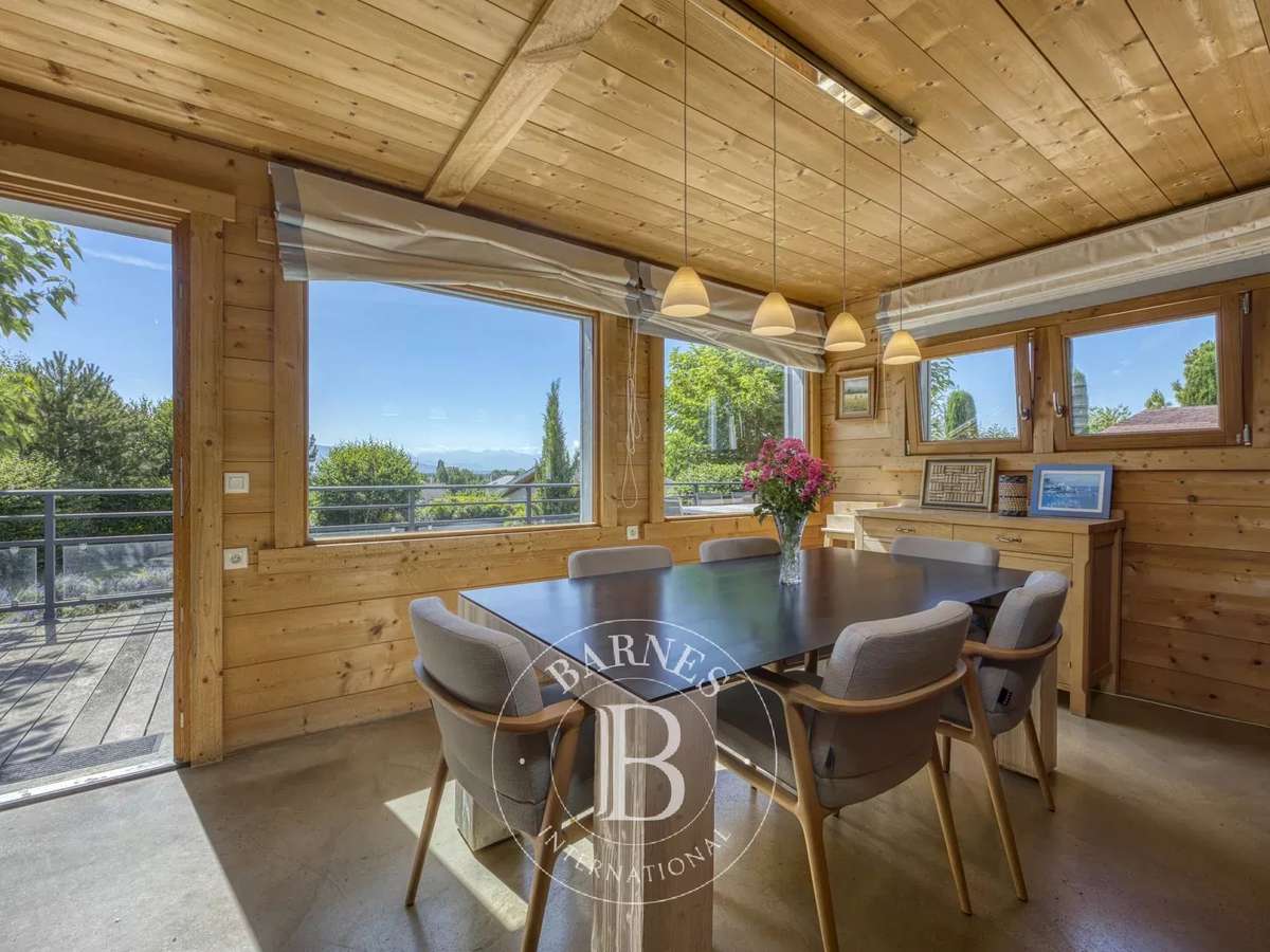 Chalet Divonne-les-Bains