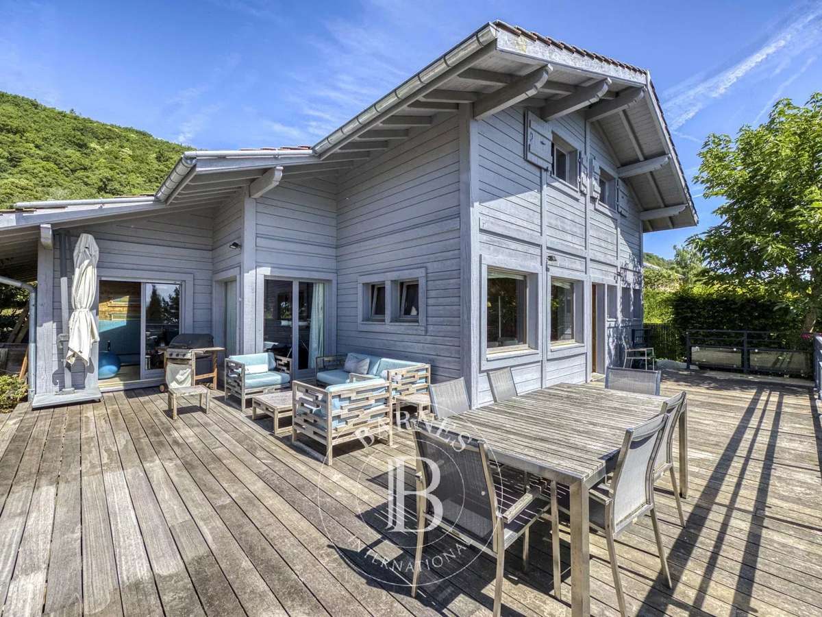 Chalet Divonne-les-Bains