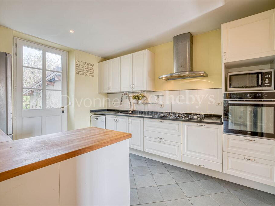 House Divonne-les-Bains