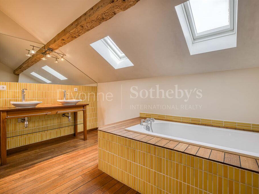 House Divonne-les-Bains