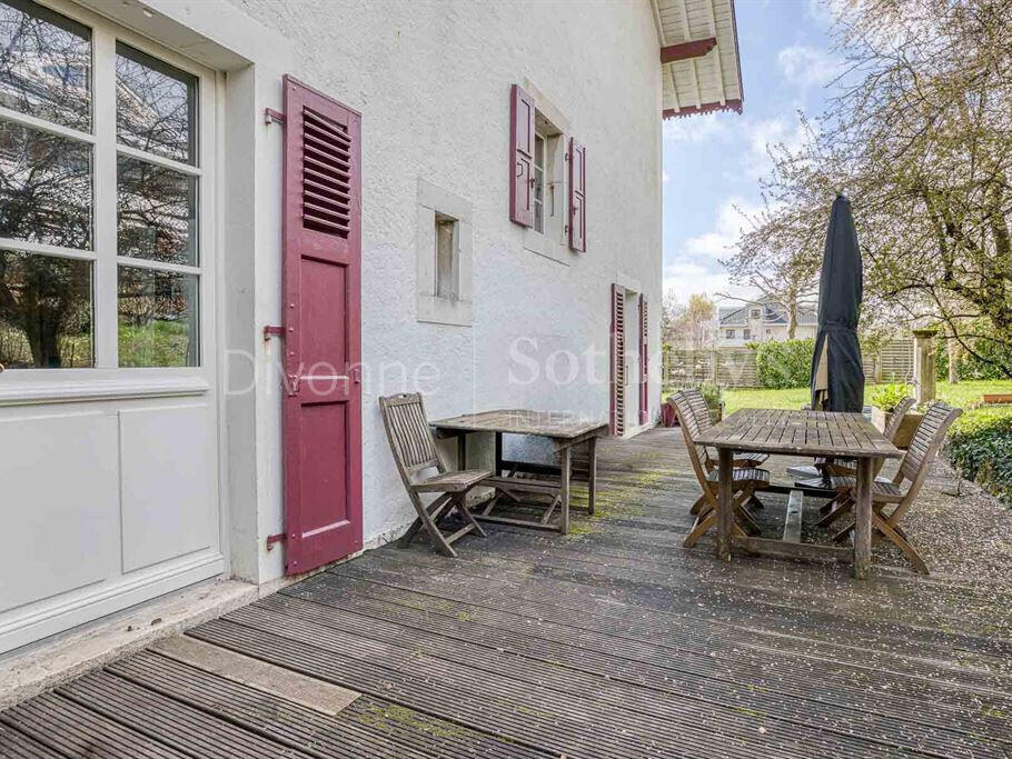 House Divonne-les-Bains