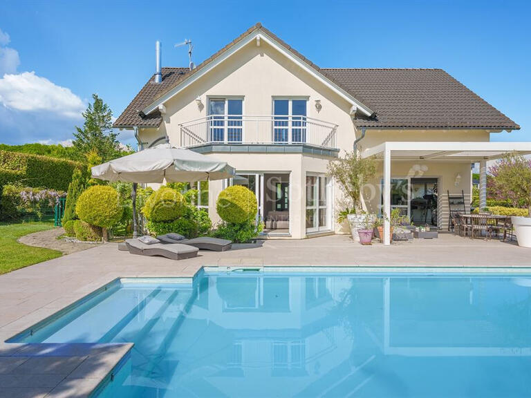 Maison Divonne-les-Bains - 4 chambres - 280m²
