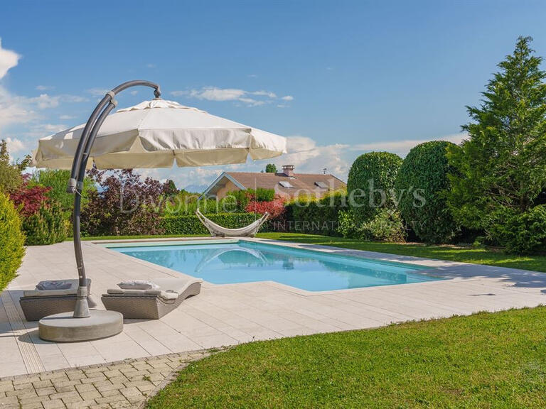 Maison Divonne-les-Bains - 4 chambres - 280m²