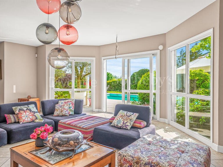 Maison Divonne-les-Bains - 4 chambres - 280m²