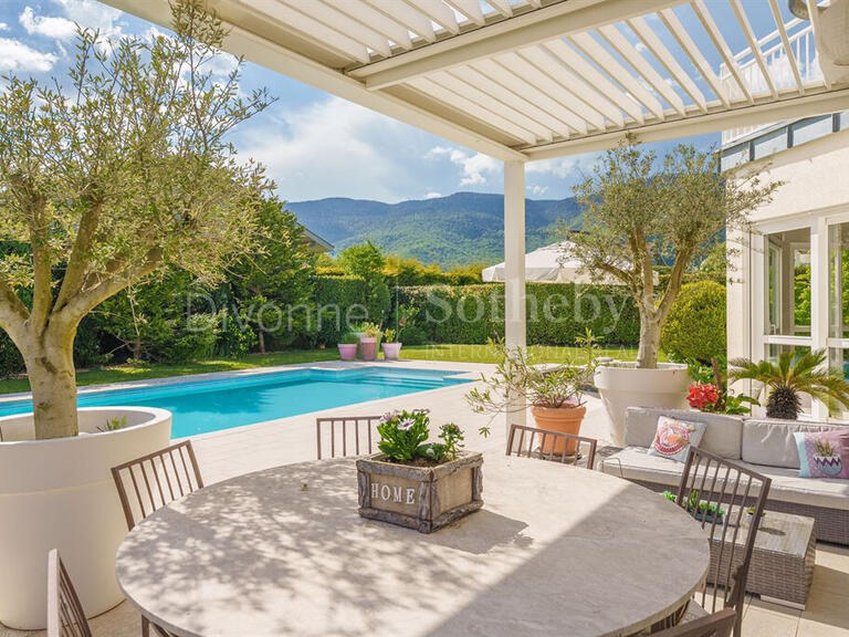 Maison Divonne-les-Bains - 4 chambres - 280m²