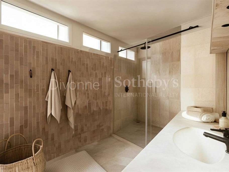 House Divonne-les-Bains