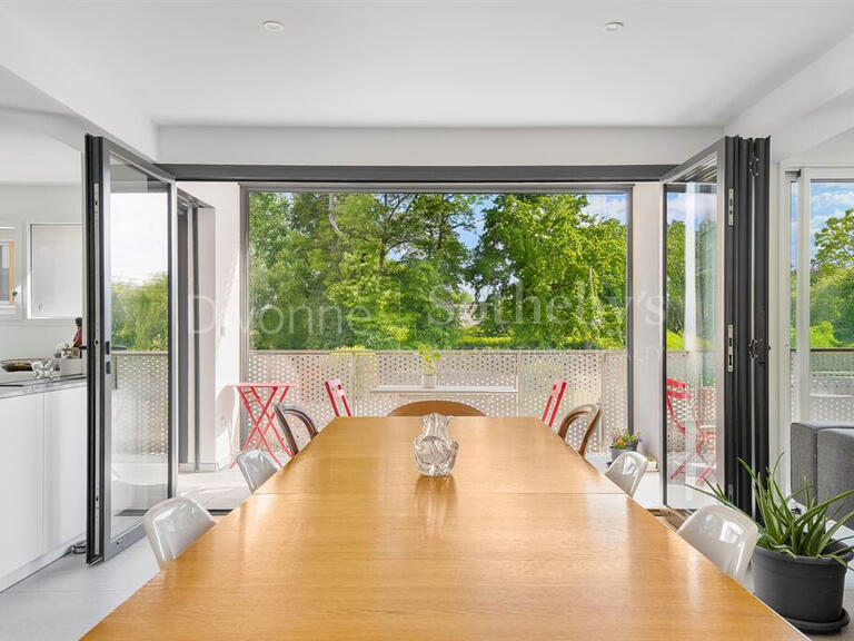 House Divonne-les-Bains - 5 bedrooms - 210m²