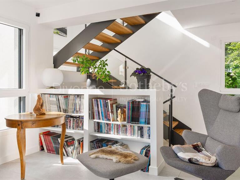 House Divonne-les-Bains - 5 bedrooms - 210m²