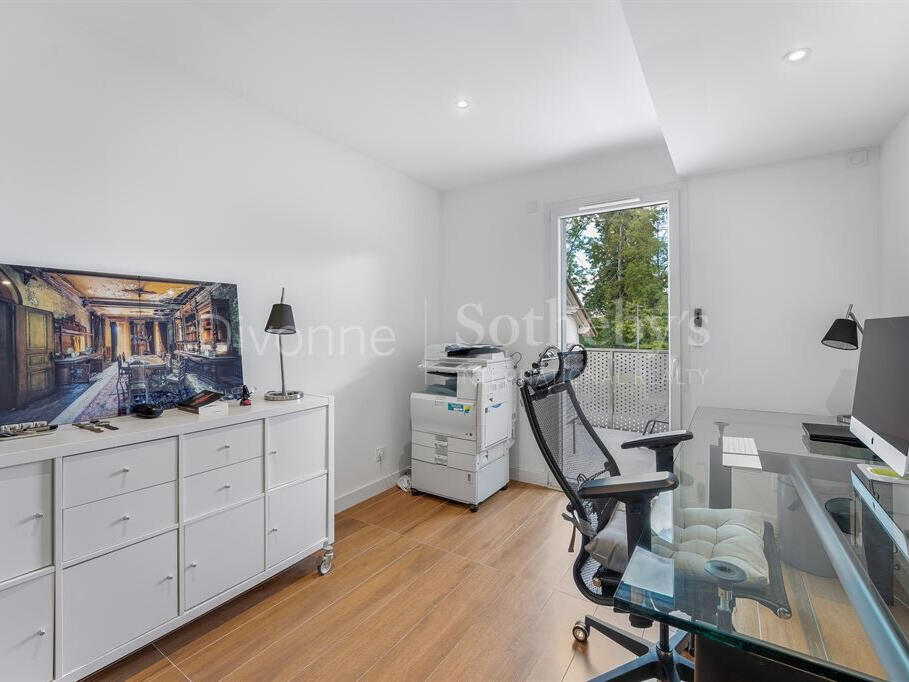 House Divonne-les-Bains