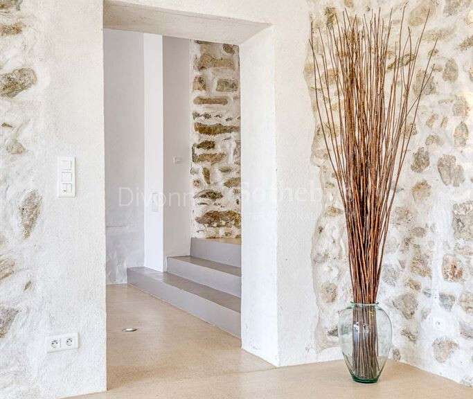 Maison Divonne-les-Bains - 5 chambres - 347m²