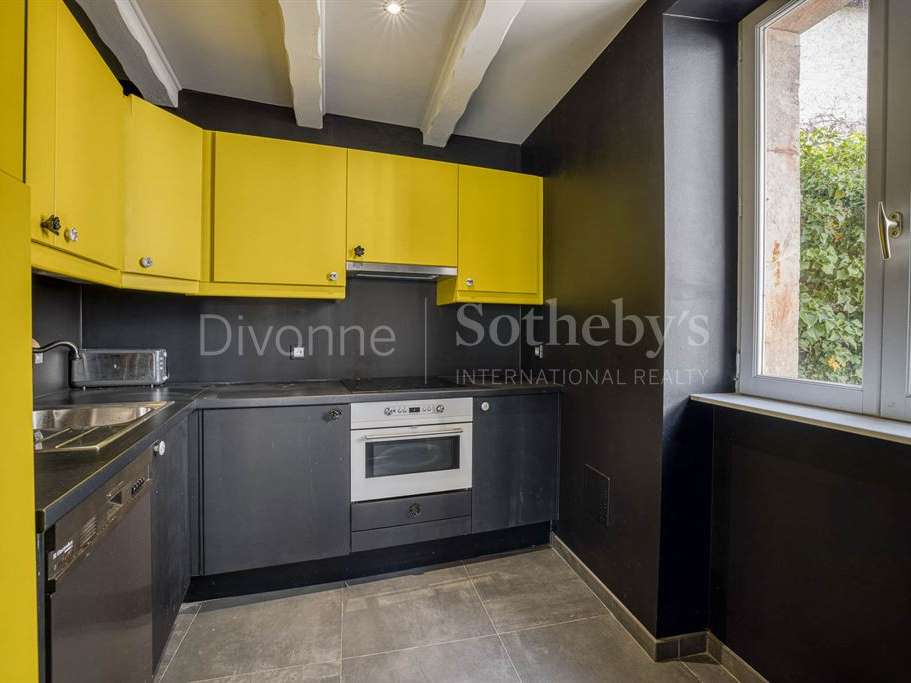 House Divonne-les-Bains