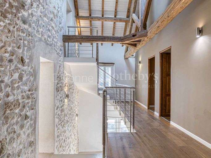 House Divonne-les-Bains