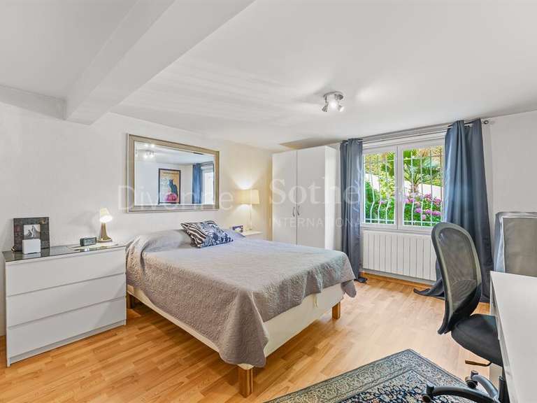 Maison Divonne-les-Bains - 6 chambres - 192m²