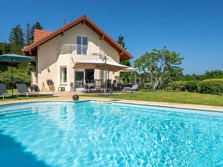 Maison Divonne-les-Bains - 6 chambres - 192m²