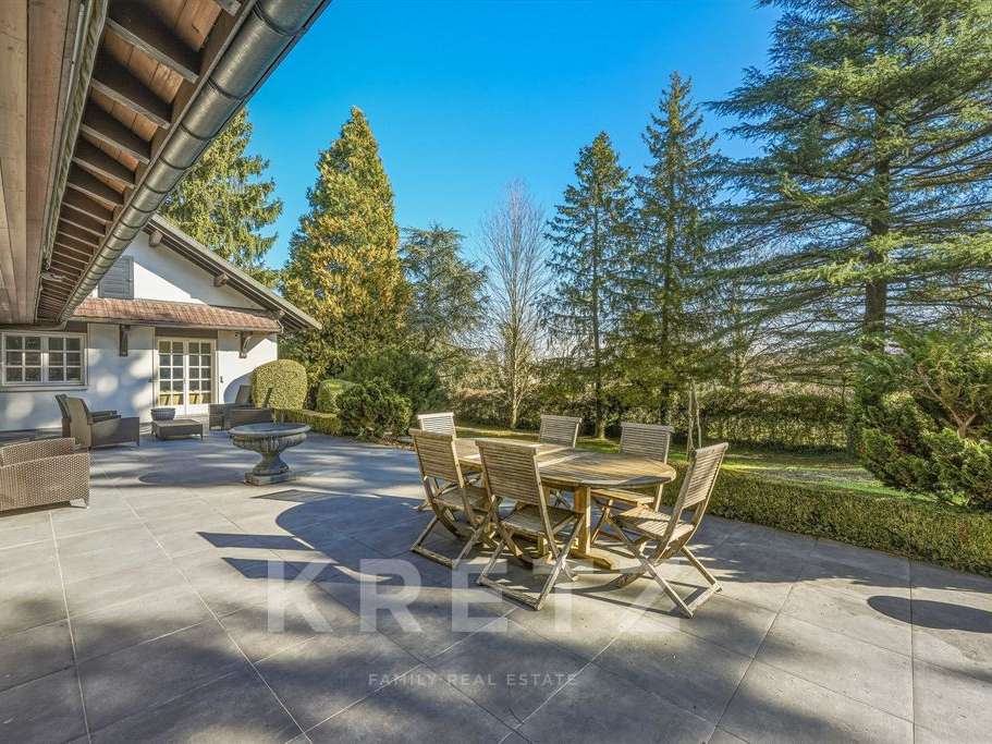 House Divonne-les-Bains