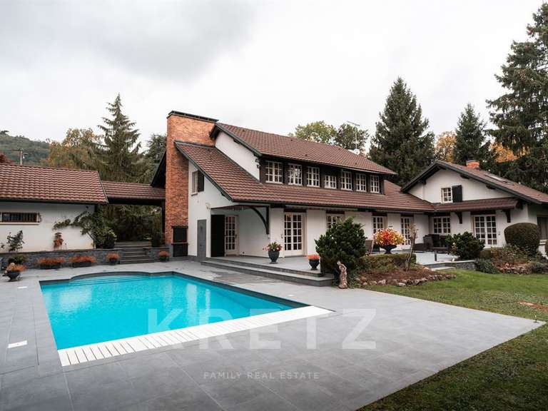 House Divonne-les-Bains - 6 bedrooms - 390m²