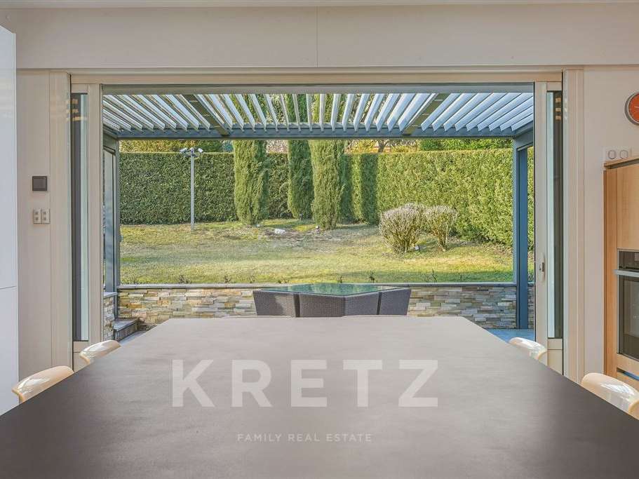 House Divonne-les-Bains