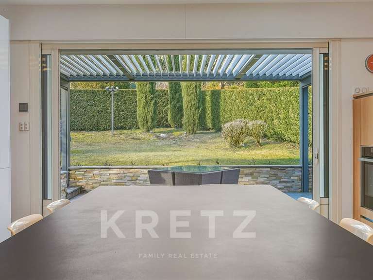 Maison Divonne-les-Bains - 6 chambres - 390m²