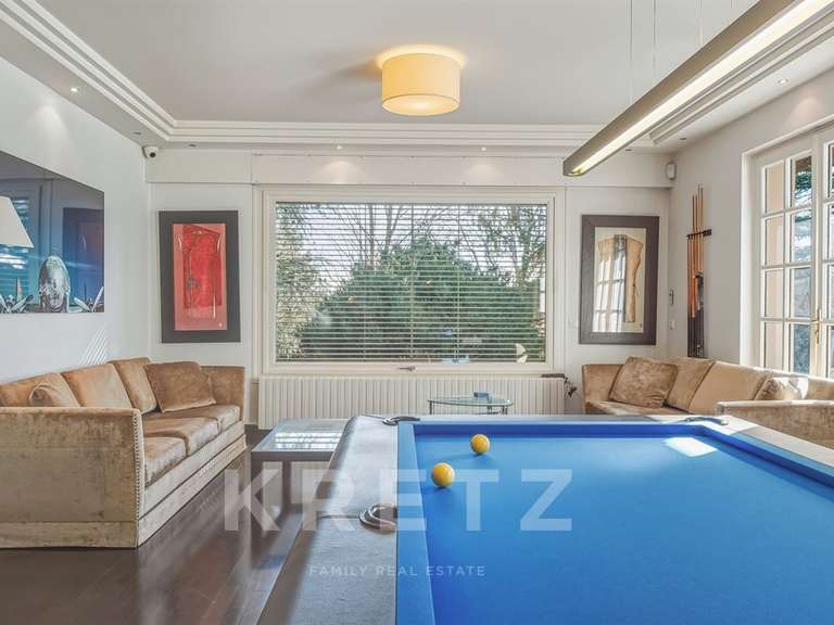 Maison Divonne-les-Bains - 6 chambres - 390m²