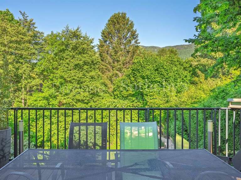 Maison Divonne-les-Bains - 3 chambres - 158m²