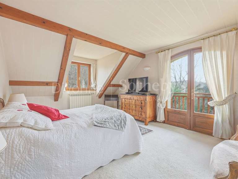 Maison Divonne-les-Bains - 5 chambres - 296m²