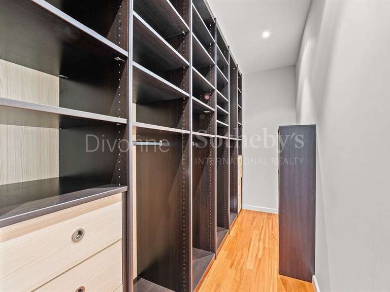 Maison Divonne-les-Bains - 6 chambres - 369m²