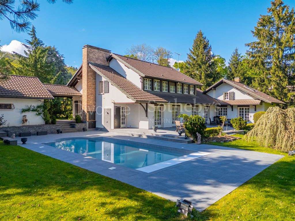 Maison Divonne-les-Bains