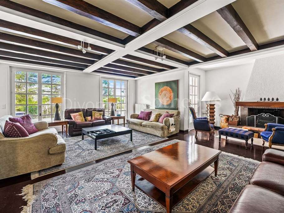 Maison Divonne-les-Bains